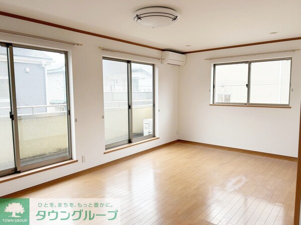 小菅2丁目戸建の物件内観写真